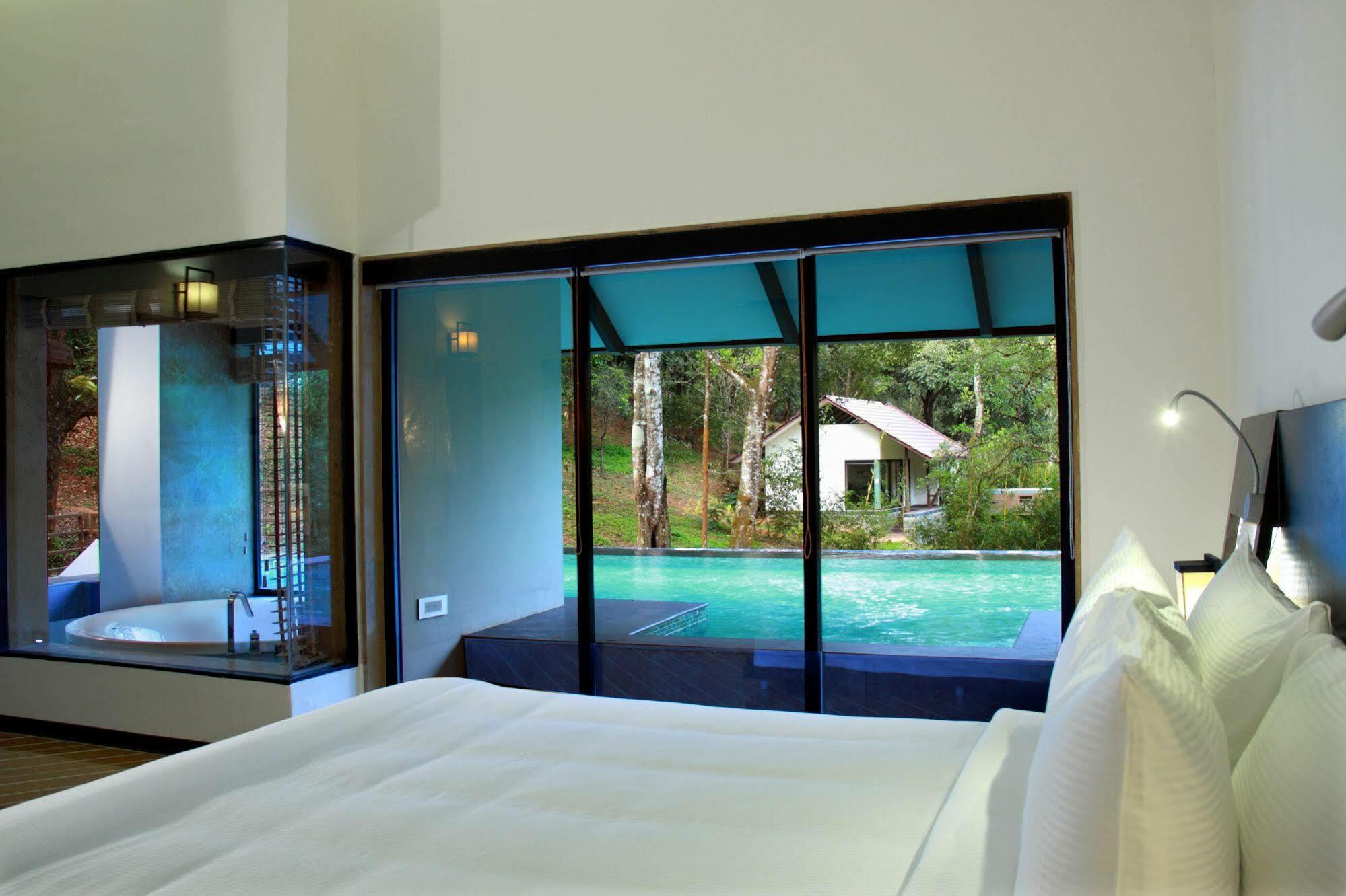The Ibnii - Eco Luxury Resort Madikeri Exterior foto